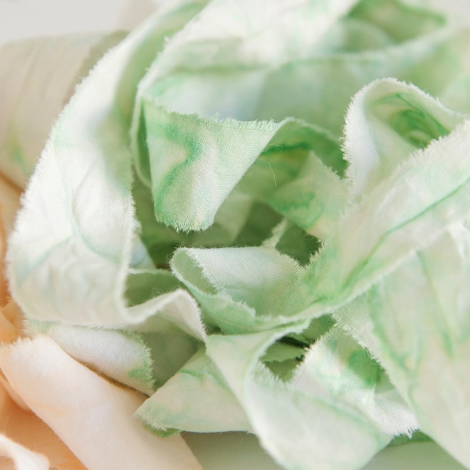 How to rip and dye your own muslin ribbon!