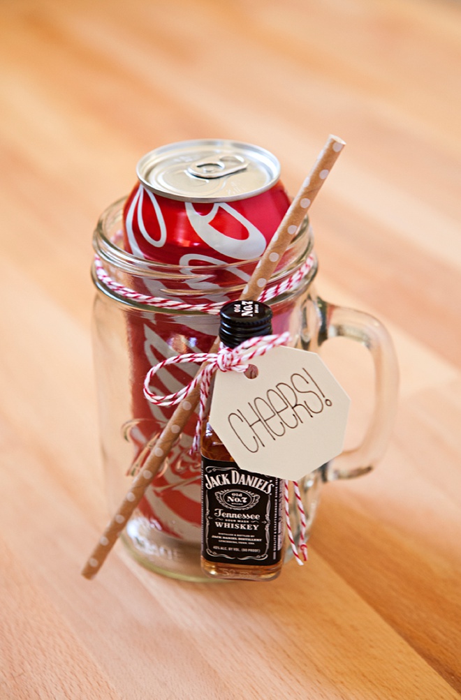 How to make your own mason jar cocktail gifts, Run and Coke!