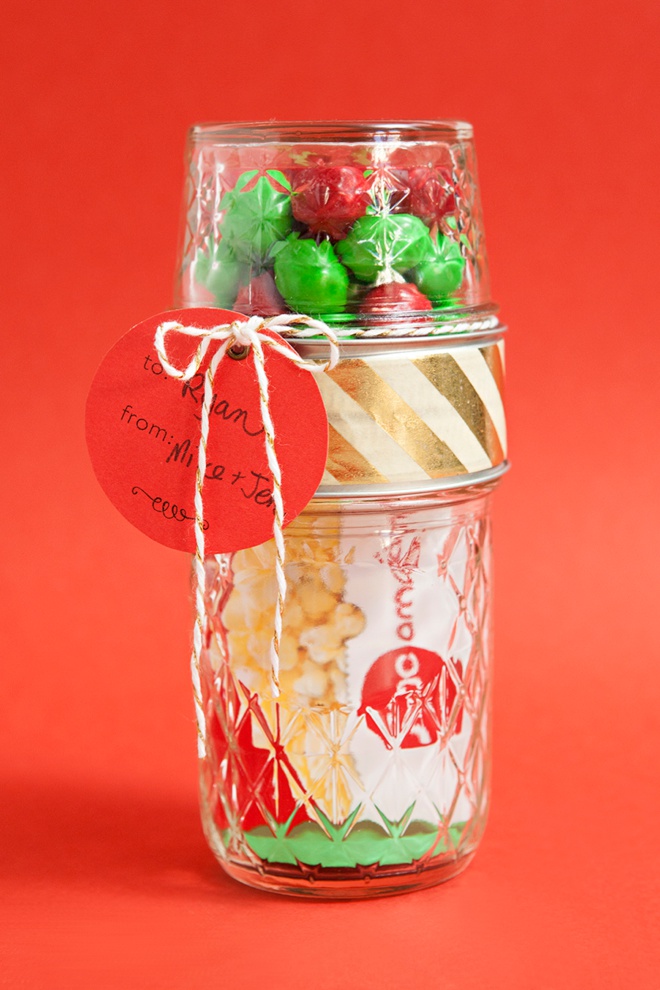 Make Your Own Double Mason Jar Gift Card Holders!