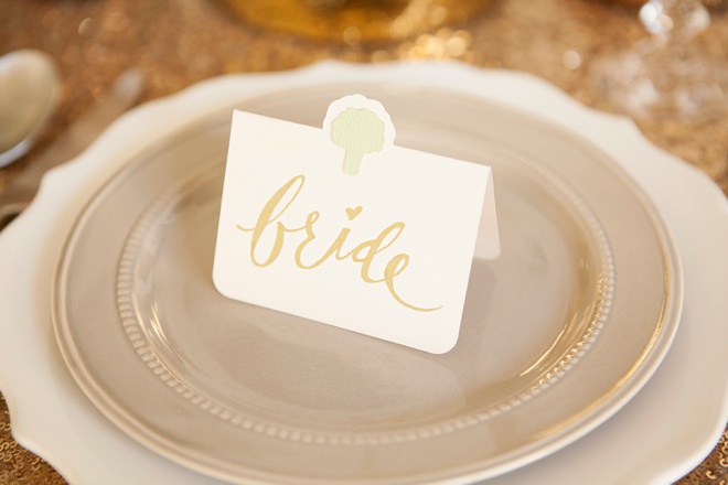 Darling DIY idea for wedding seating cards with each guests choice of entrée!