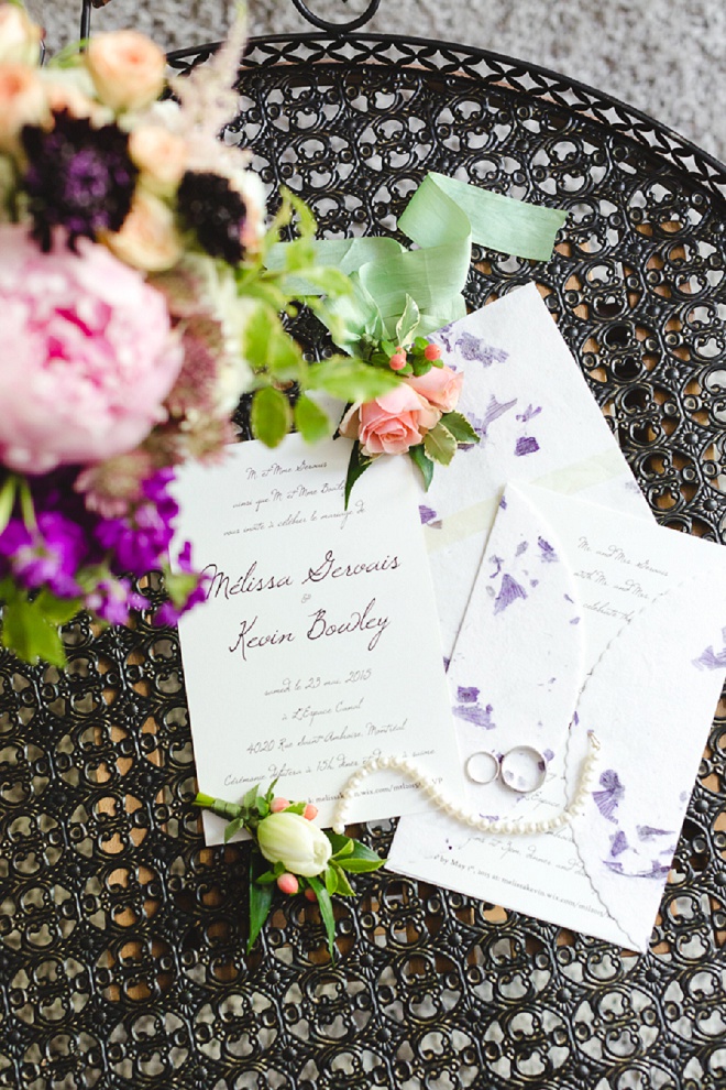 How darling are this invitations?! The Bride and Groom DIY'd them!