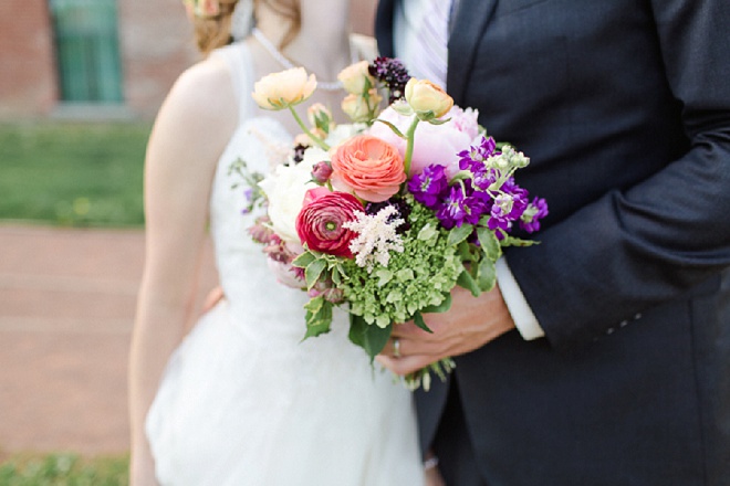 Loving this gorgeous bright springy bouquet!