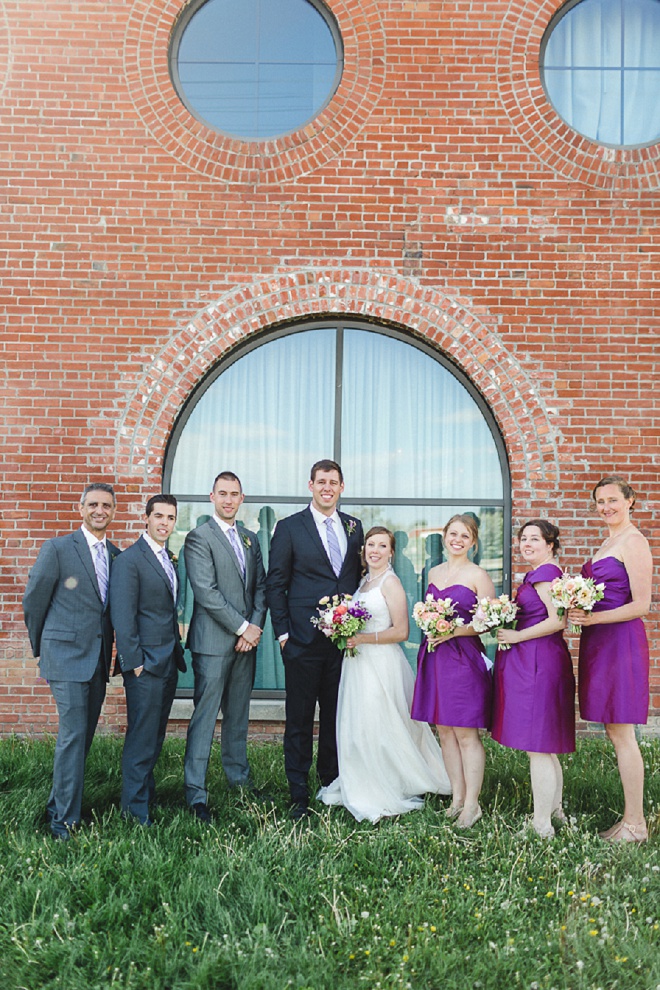 Loving this darling wedding party photo!