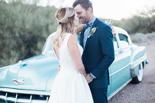 How fun is this retro styled elopement?! Swoon!