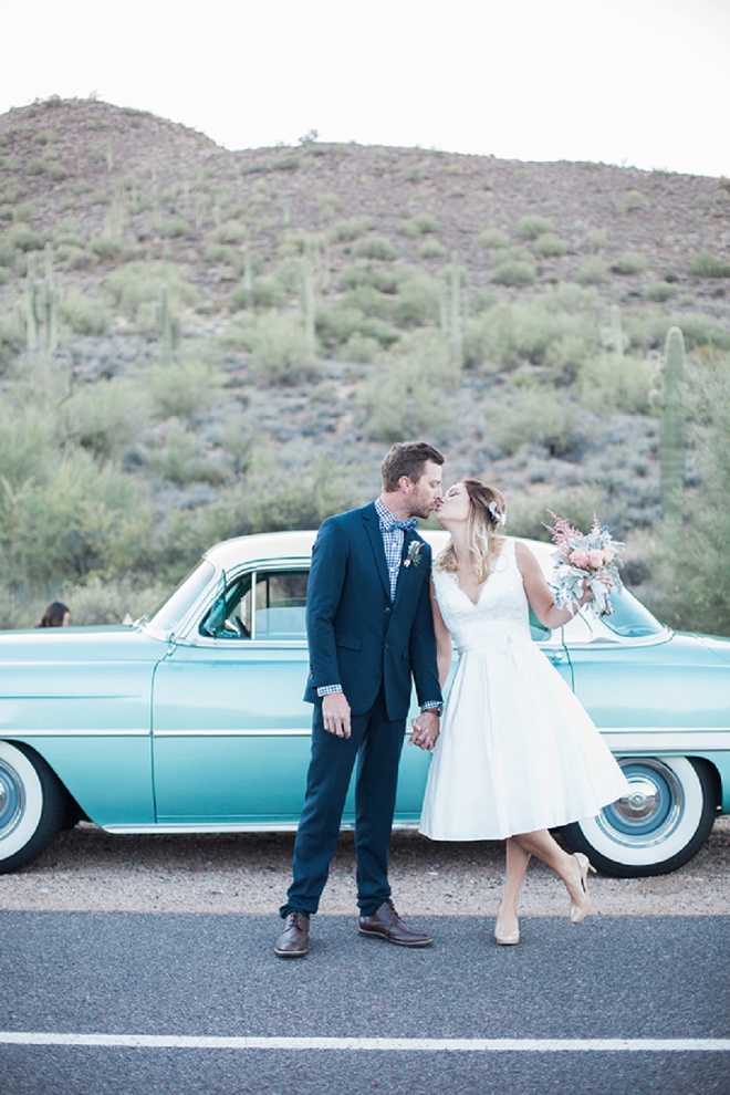 How fun is this retro styled elopement?! Swoon!