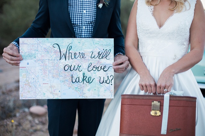 How fun is this retro styled elopement?! Swoon!