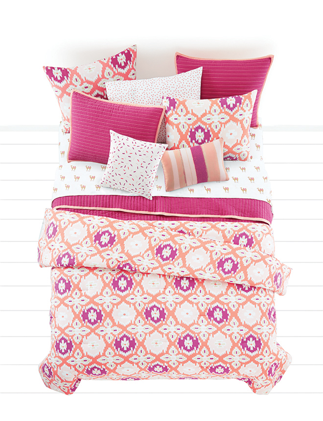 Gorgeous Martha Stewart Whim Bedding from Macy's in Desert Floral, Berry!