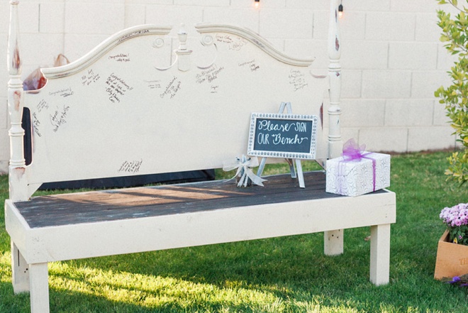 We're loving this unique and gorgeous guest book bench!