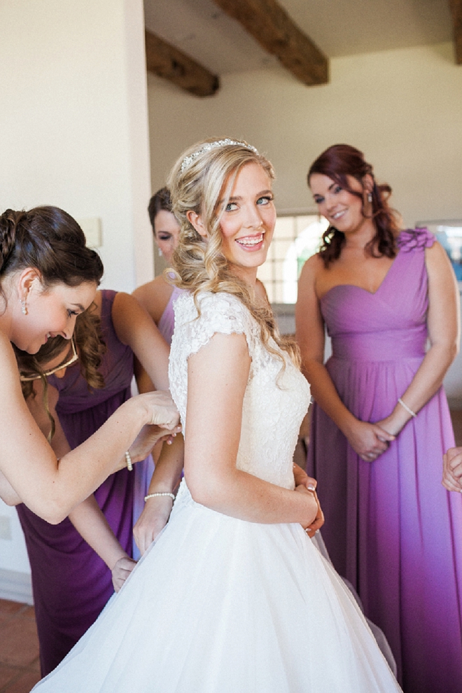 How fun is this Bride and Bridesmaid getting ready shot?! Loving it!