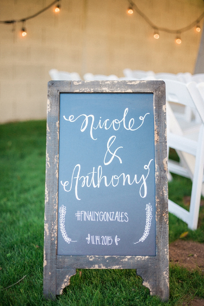 Loving the handlettered chalkboard wedding signs!