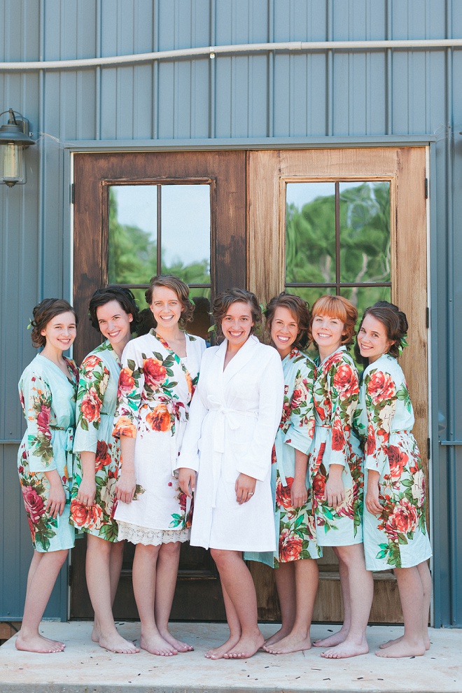 Loving these darling Bridesmaid's and their robes! So cute!
