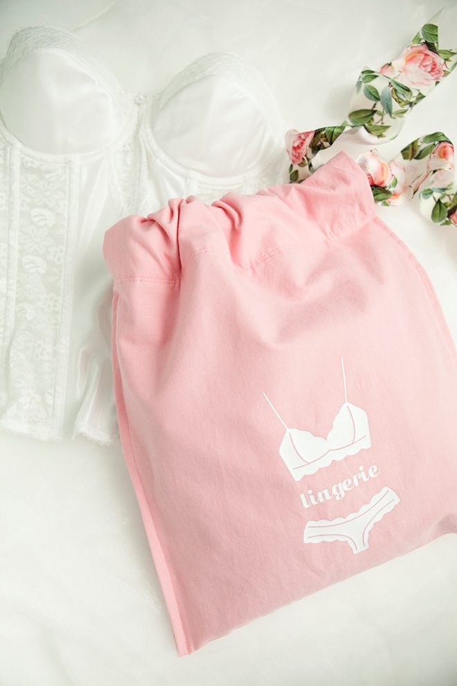 Learn how to make this darling lingerie bag, the easy way!