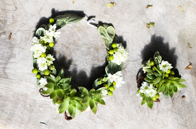 How gorgeous is this floral jewelry at this gorgeous styled bridal shoot?! We're in love!