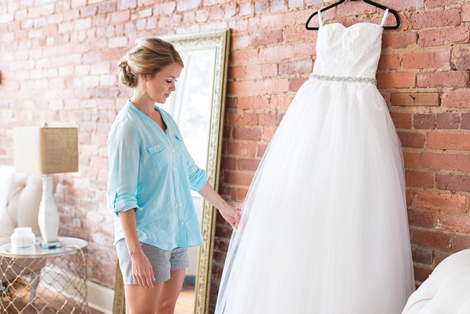 Swooning over this gorgeous classic wedding dress before the Bride's big day!