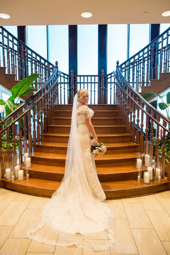 We're crushing on this Bride and this gorgeous photo!!