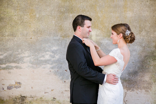 We're swooning over this classic Charleston wedding!