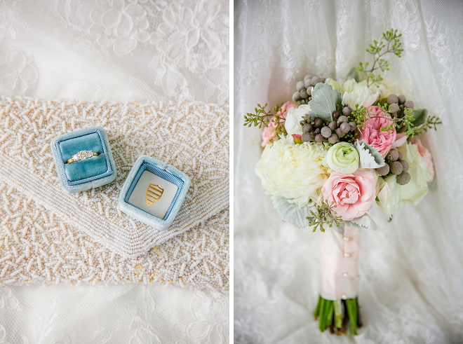 We're in love with this gorgeous Bride's bouquet and turquoise ring box! Stunning!