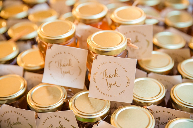 We're in love with these super sweet wedding favors!
