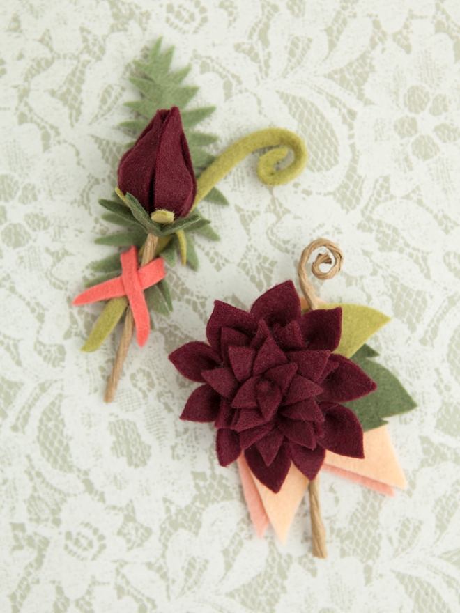 The most darling felt dahlia boutonnieres!