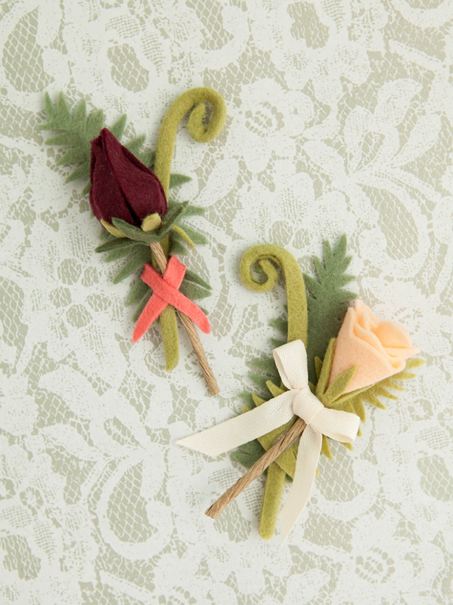 Darling DIY felt fern and felt flower boutonnieres!