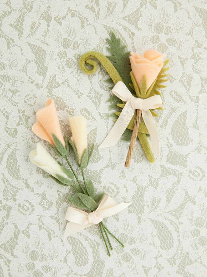 Darling DIY felt lisianthus boutonnieres!