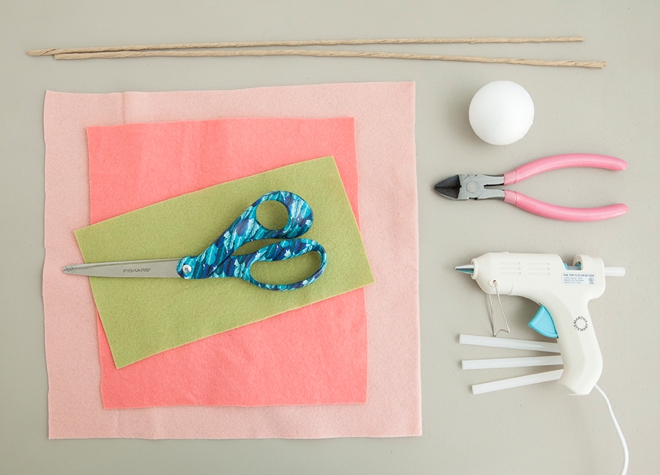 How to make the most gorgeous felt protea flowers!