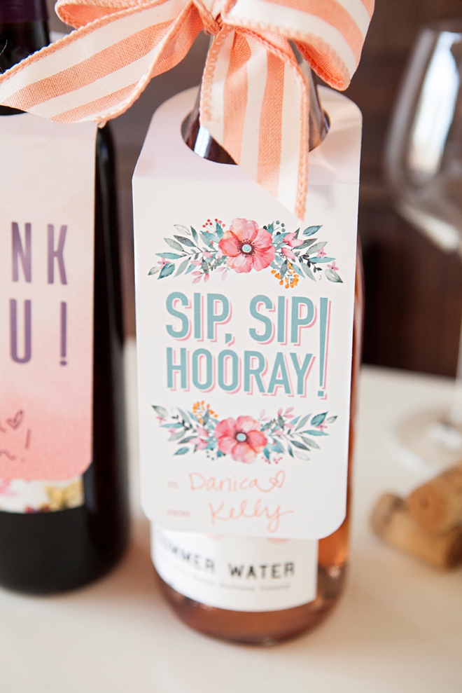 Adorable free printable wine gift tags, just print and cut!