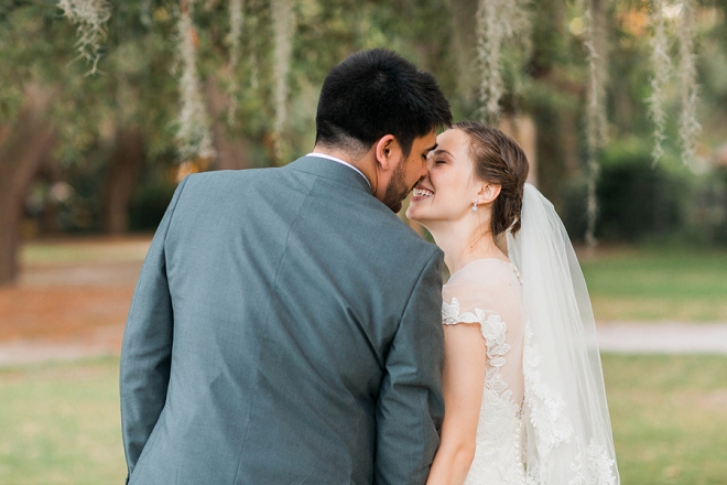 We're swooning over this gorgeous South Carolina wedding!