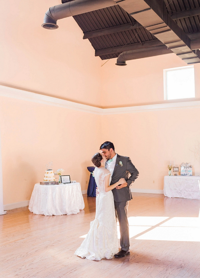 We're loving this new Mr. and Mrs. super sweet first dance!