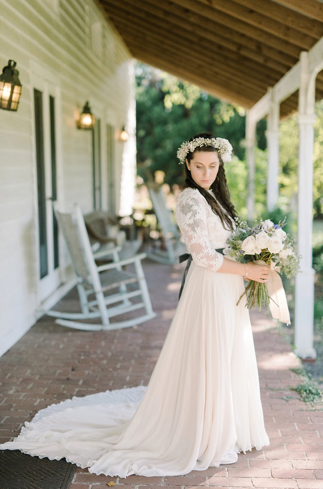 We're crushing on this dreamy Bride and her boho wedding day style!