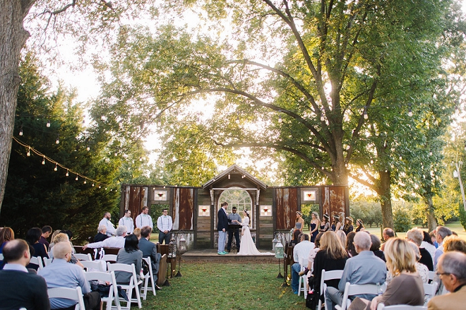 We're in love with this super sweet outdoor boho ceremony!