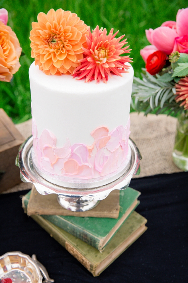 We're in love with this super sweet cake and florals at this styled mountain affair!