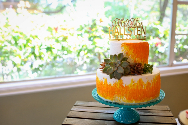 Crushing on this couple's bright and gorgeous wedding cake!