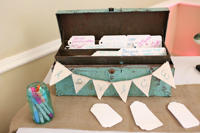 Such a darling and rustic way to collect cards on your big day!