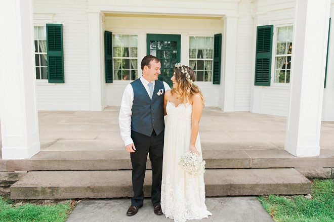 We're in love with this gorgeous couple and their fourth of July wedding!