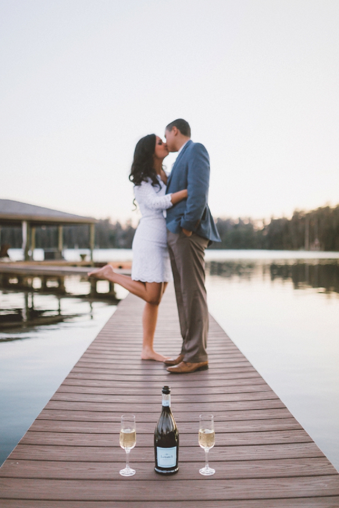 How adorable is this champagne by the lake engagement snap? LOVE!