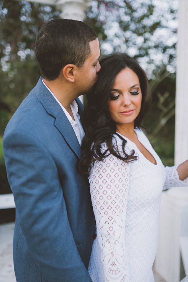We're in love with this stunning estate engagement session and gorgeous couple!