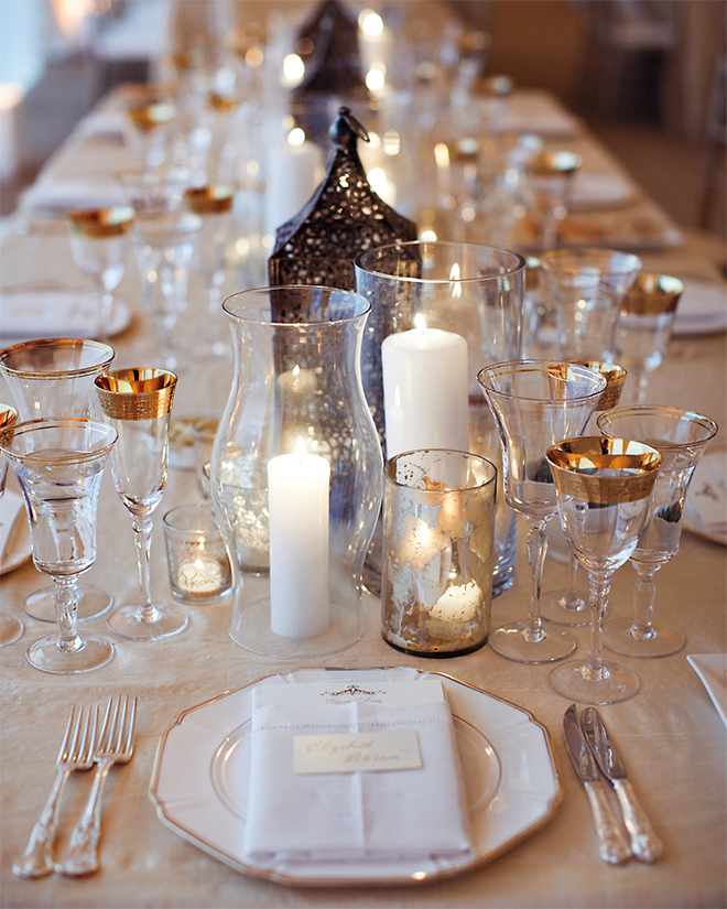 Candle centerpieces add ambiance and are visually clean.