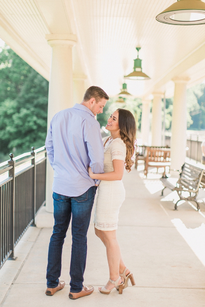 We're swooning over this uber romantic engagement session!