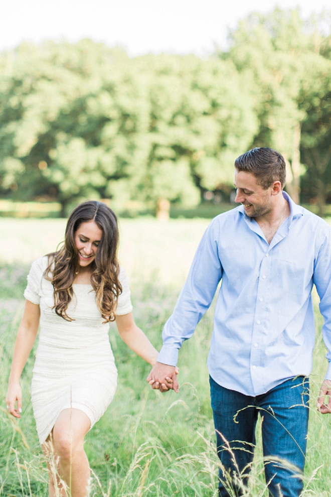 We're swooning over this uber romantic engagement session!