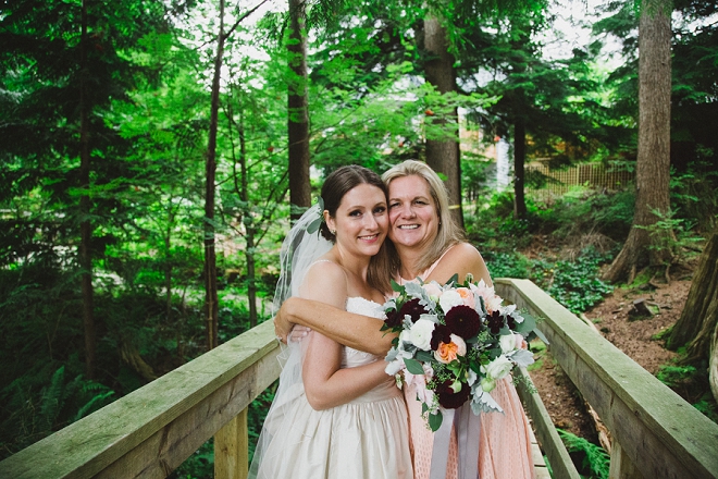 Sweet snap of the Bride and her Mom before the ceremony!