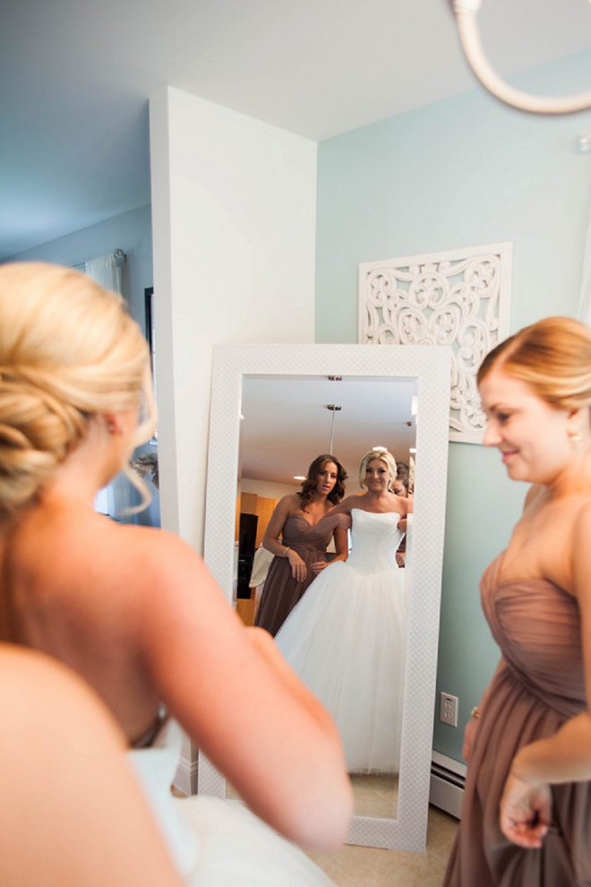 The gorgeous Bride getting ready for her big day!