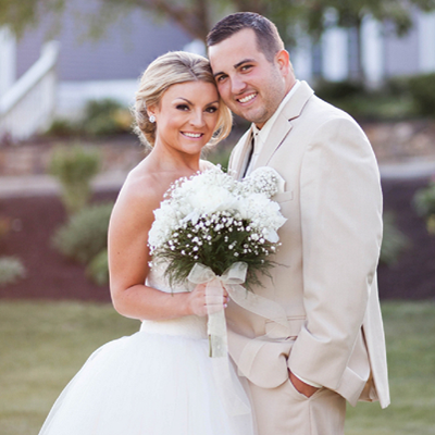 We're in LOVE with this stunning classic wedding!