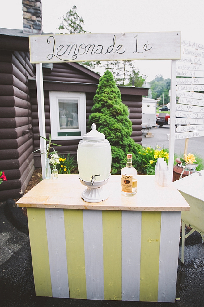 We're obsessed with this stunning DIY'd lemonade stand at this couples cocktail reception!
