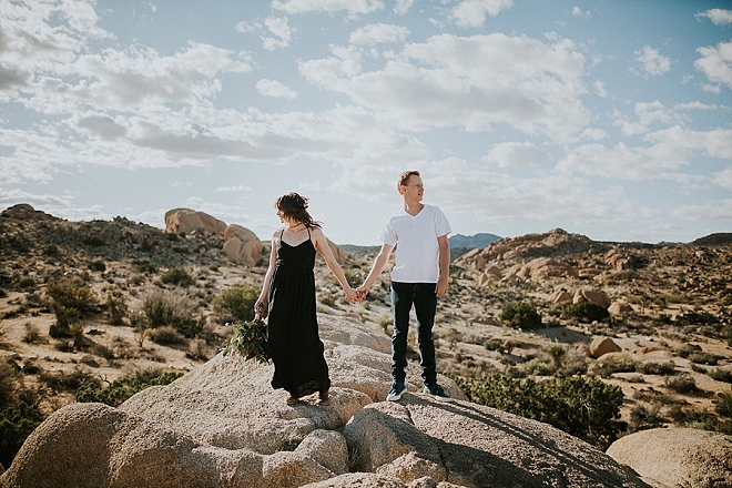 We're swooning over this super romantic desert engagement!