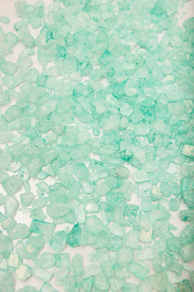 You HAVE to see these gorgeous, giant sparkling bath salts, learn how to easy they are to make!