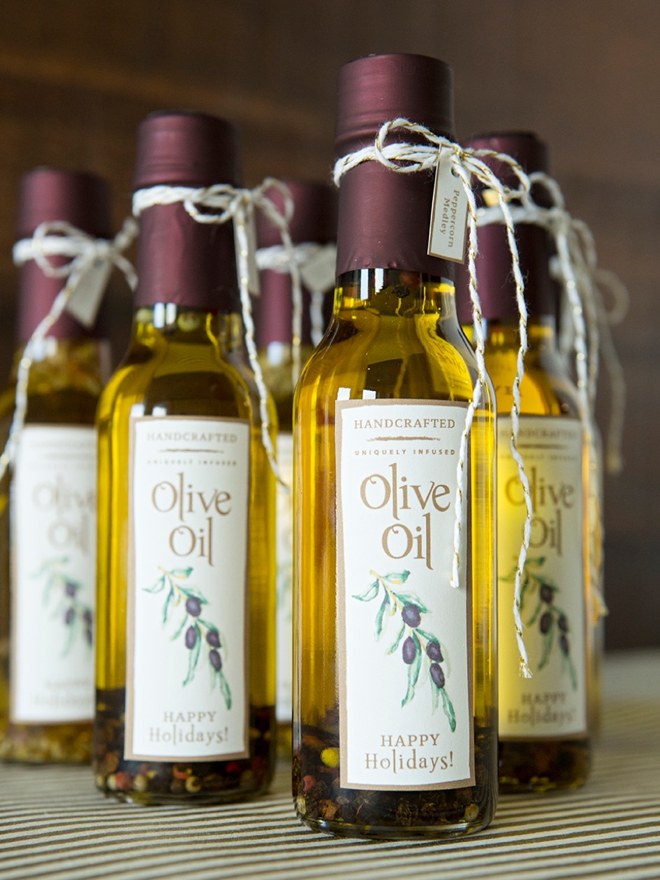 Wow Your Guests With These DIY Infused Olive Oil Wedding Favors