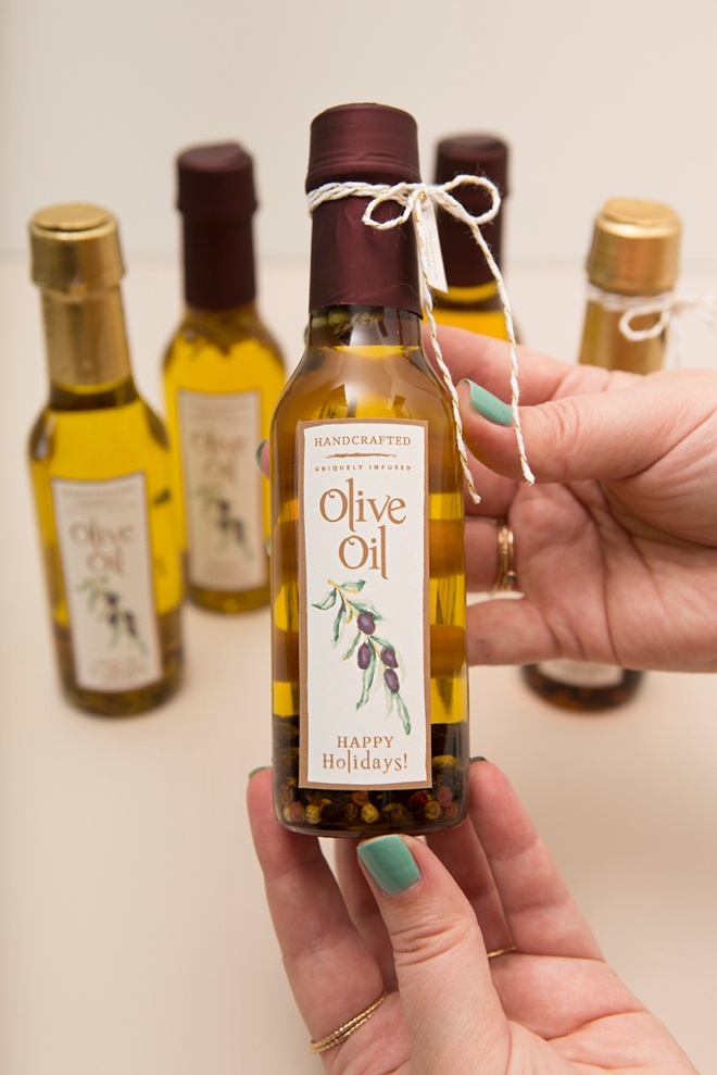 Learn how easy it is to make your own infused olive oil holiday gifts!