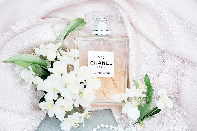We LOVE a signature wedding day fragrance!