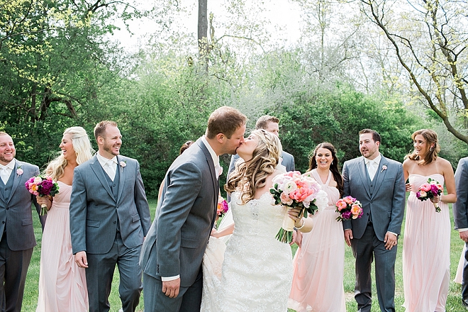 We love this Bride Groom and their super cute bridal party!